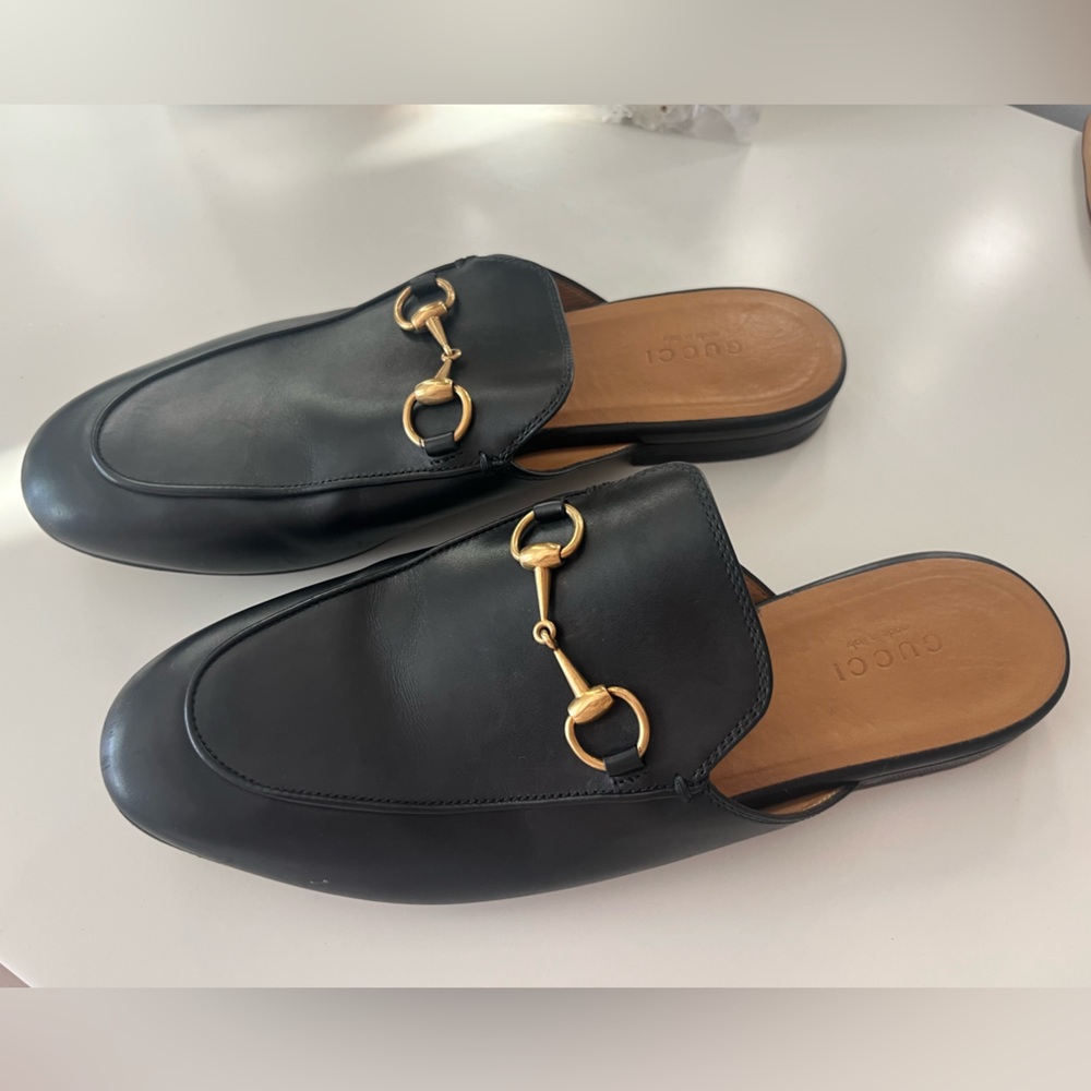 Gucci Black Leather Mules with Gold Bit